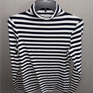 Nordstrom brand Women's Medium Navy and White Striped Turtle Neck Shirt